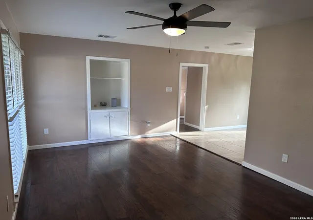 5th image of 224 Prospect St, Seguin, TX 78155 | MLS# 2003274