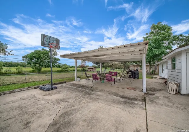28th image of 127 Hillcrest, La Vernia, TX 78121 | MLS# 2003302