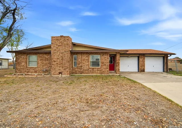 Photo 1 of Single family home for sale at 305 Toepperwein Rd, Converse, TX 78109 | MLS# 2003335 | Listing updated on 2026-09-09