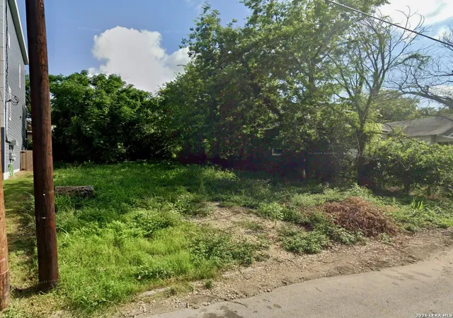 Photo 3 of Land for sale at 123 Paul St, San Antonio, TX 78203 | MLS# 2003349 | Listing updated on 2026-09-13