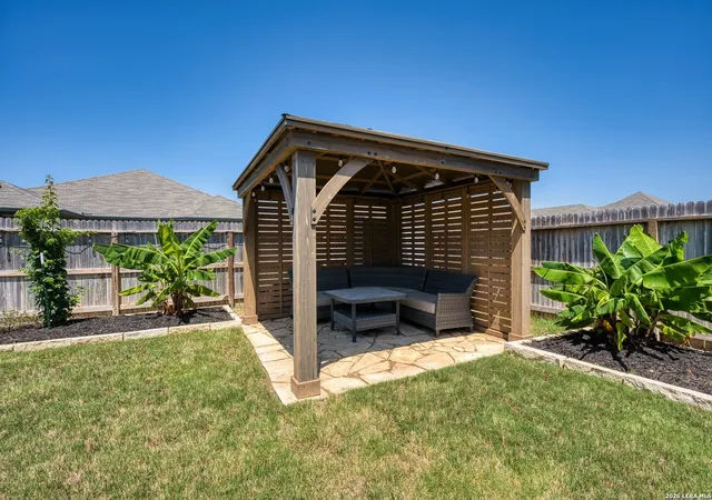 Photo 3 of Single family home for sale at 16923 Eaton Ter, San Antonio, TX 78247 | MLS# 2003356 | Listing updated on 2026-08-06