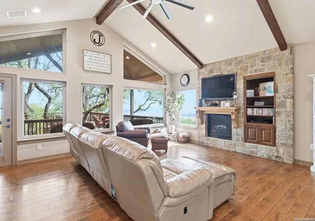 Photo 4 of Single family home for sale at 785 Lake Frst, Canyon Lake, TX 78133 | MLS# 2003375 | Listing updated on 2026-09-01