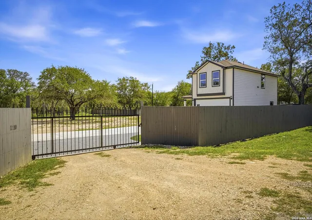 Photo 2 of Sale Pending at 1210 Double Tree, San Antonio, TX 78264 | MLS# 2003384 | Listing updated on 2026-09-18