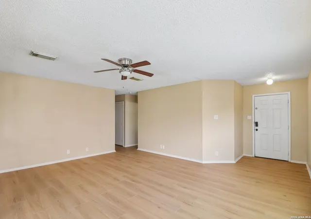 3rd image of 1238 Stone Br, New Braunfels, TX 78130 | MLS# 2003419