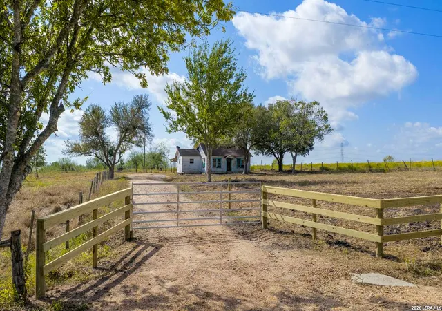 2nd image of 624 Berger Road, Schulenburg, TX 78945 | MLS# 2003424