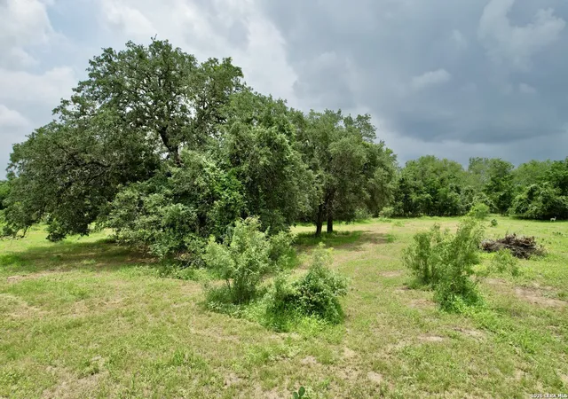 3rd image of 1873 Bronder Rd, Pleasanton, TX 78064 | MLS# 2003437