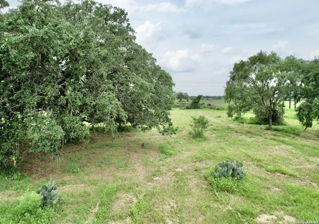 4th image of 1873 Bronder Rd, Pleasanton, TX 78064 | MLS# 2003437