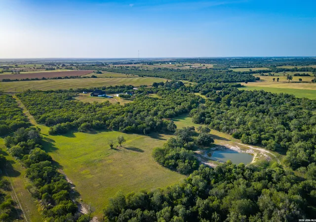 Photo 2 of Single family home for sale at 1703 Fm 885, Runge, TX 78151 | MLS# 2003515 | Listing updated on 2026-08-07