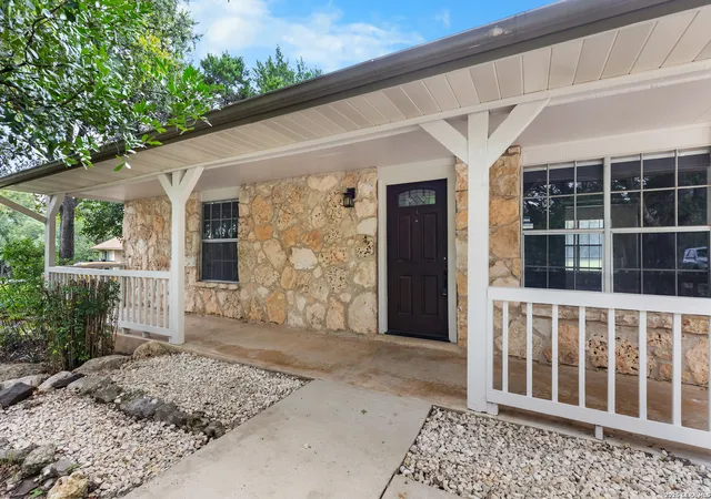 Photo 4 of Single family home for sale at 28028 Bonn Mountain St, San Antonio, TX 78260 | MLS# 2003525 | Listing updated on 2026-10-07