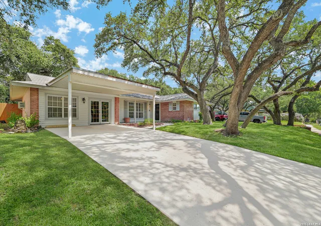 Photo 3 of Single family home for sale at 10814 Auldine Dr, San Antonio, TX 78230 | MLS# 2003549 | Listing updated on 2026-09-17