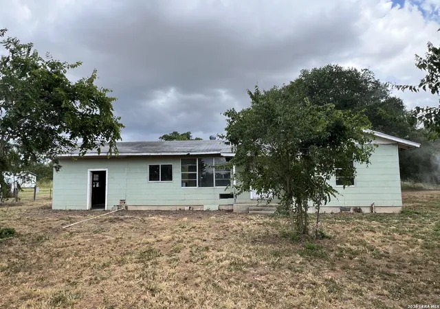 1st image of 19930 Fm 463, Devine, TX 78016 | MLS# 2003570