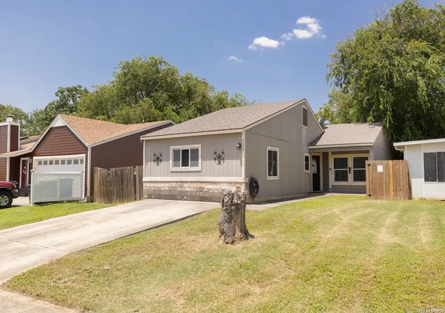 Photo 1 of Single family home for sale at 6227 Valley Queen, San Antonio, TX 78250 | MLS# 2003584 | Listing updated on 2026-08-07