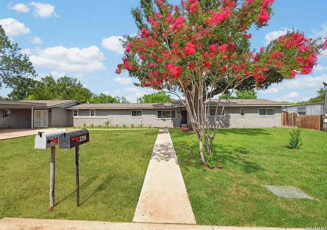 1st image of 209 Greenlawn Ave, Pleasanton, TX 78064 | MLS# 2003595