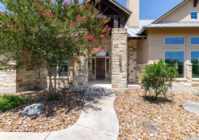 2nd image of 762 Buckskin Trl, Bandera, TX 78003 | MLS# 2003600