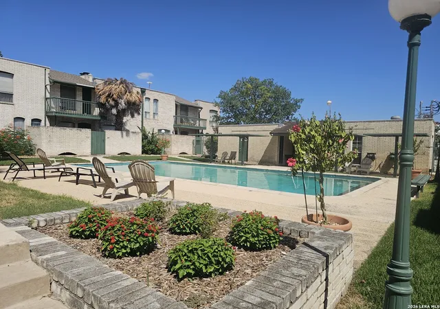 2nd image of 9915 Powhatan Dr, San Antonio, TX 78230