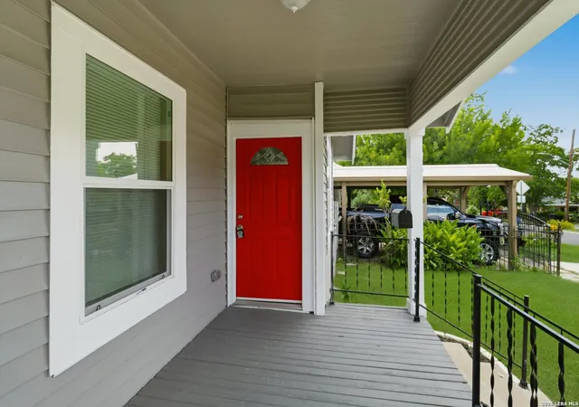 3rd image of 1030 Fulton Ave, San Antonio, TX 78201 | MLS# 2003637