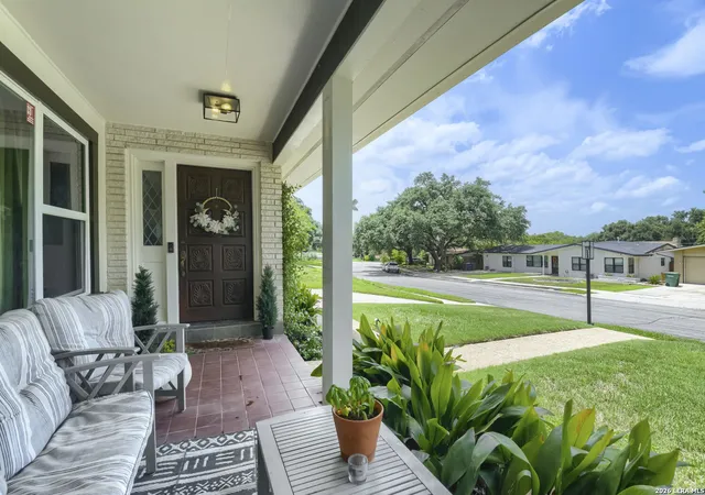 image of 714 Larkwood Dr, San Antonio, TX 78209 | MLS# 2003673