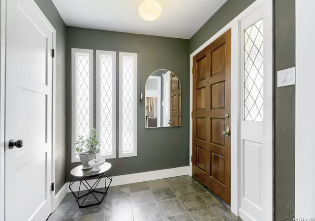 image of 714 Larkwood Dr, San Antonio, TX 78209 | MLS# 2003673