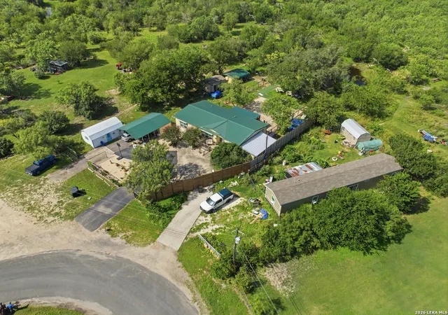 Photo 3 of Single family home for sale at 321 County Road 4614, Castroville, TX 78009 | MLS# 2003674 | Listing updated on 2026-09-07