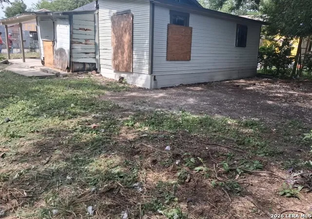 2nd image of 1913 Montezuma St, San Antonio, TX 78207 | MLS# 2003680