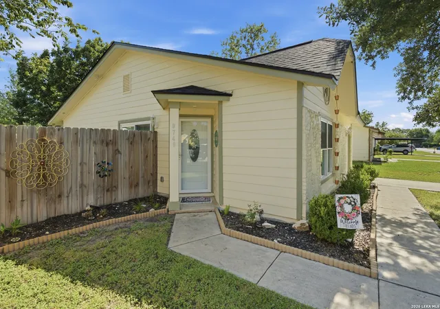 Photo 3 of Single family home for sale at 9746 Hidden Swan, San Antonio, TX 78250 | MLS# 2003706 | Listing updated on 2026-09-11