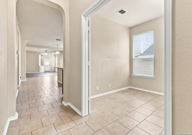 5th image of 162 Golden Wren, San Antonio, TX 78253 | MLS# 2003719