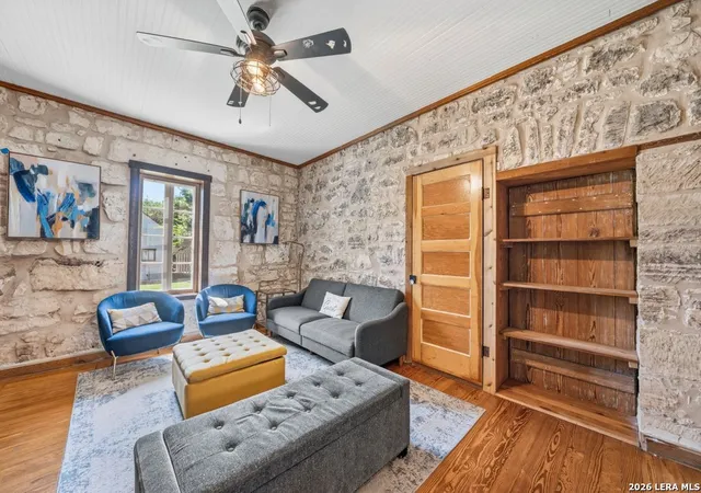 3rd image of 420 W Austin St, Fredericksburg, TX 78624 | MLS# 2003725