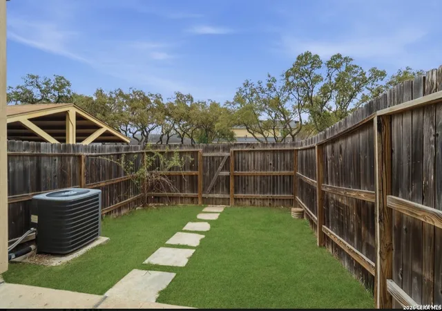 2nd image of 10254 Dover Ridge, San Antonio, TX 78250