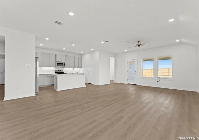 4th image of 118 Falling Star, San Marcos, TX 78666 | MLS# 2003736