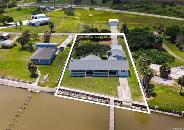 Photo 3 of Single family home for sale at 3633 Copano Dr, Rockport, TX 78382 | MLS# 2003744 | Listing updated on 2026-09-07