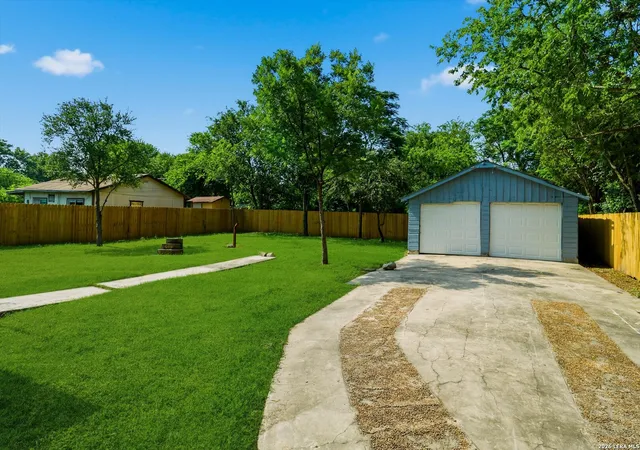 3rd image of 1126 W Lullwood, San Antonio, TX 78201 | MLS# 2003751
