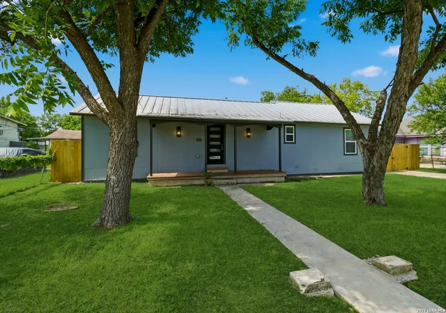 4th image of 1126 W Lullwood, San Antonio, TX 78201 | MLS# 2003751