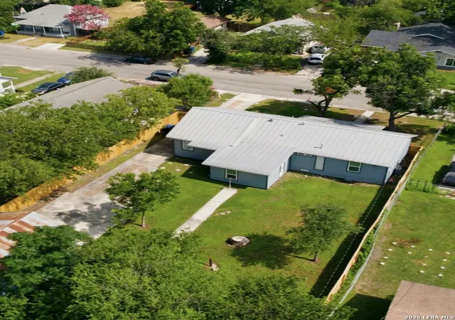 5th image of 1126 W Lullwood, San Antonio, TX 78201 | MLS# 2003751
