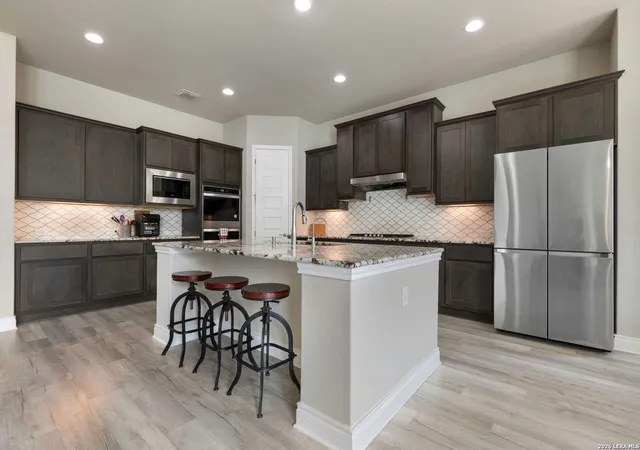 image of 163 Maravillas, Boerne, TX 78006 | MLS# 2003755