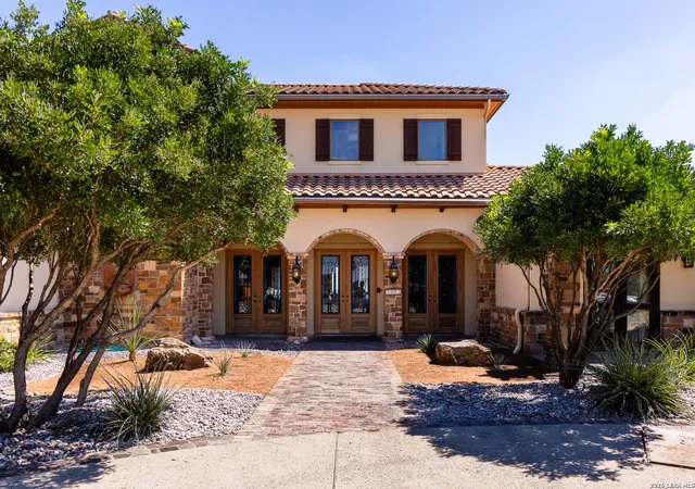 Photo 3 of Single family home for sale at 3613 Ranch View Ct, Kerrville, TX 78028 | MLS# 2003757 | Listing updated on 2026-08-08