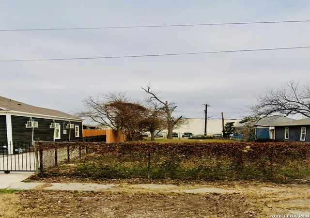 1st image of 1507 E Crockett St, San Antonio, TX 78202 | MLS# 2003813