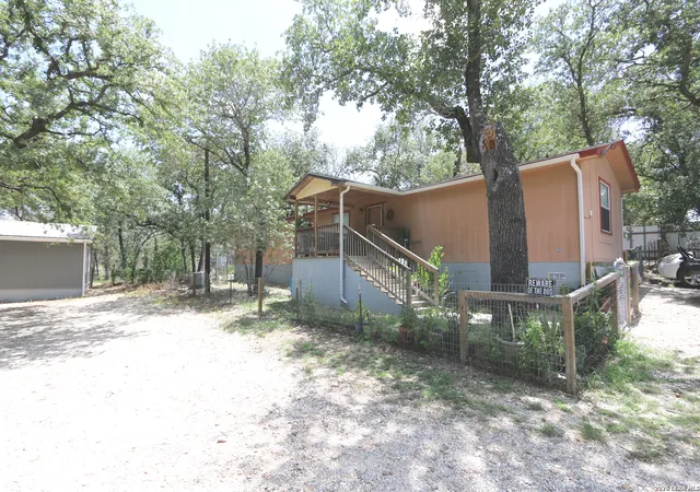image of 76 & 76b Post Oak, La Vernia, TX 78121 | MLS# 2003832