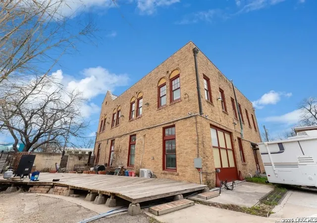 Photo 2 of Multi family home for sale at 2323 Buena Vista St, San Antonio, TX 78207 | MLS# 2003869 | Listing updated on 2026-08-08