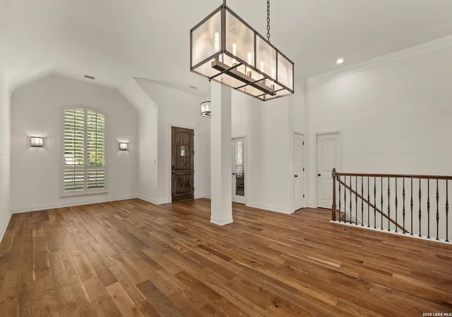 Photo 3 of Single family home for sale at 7815 Hermosa Hl, San Antonio, TX 78256 | MLS# 2003875 | Listing updated on 2026-09-28