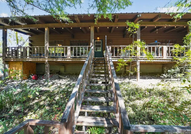 Photo 1 of Single family home for sale at 648 Bluffcreek Rd, Leakey, TX 78873 | MLS# 2003877 | Listing updated on 2026-08-08