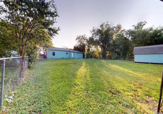 32nd image of 407 1st St, Schertz, TX 78154 | MLS# 2003945