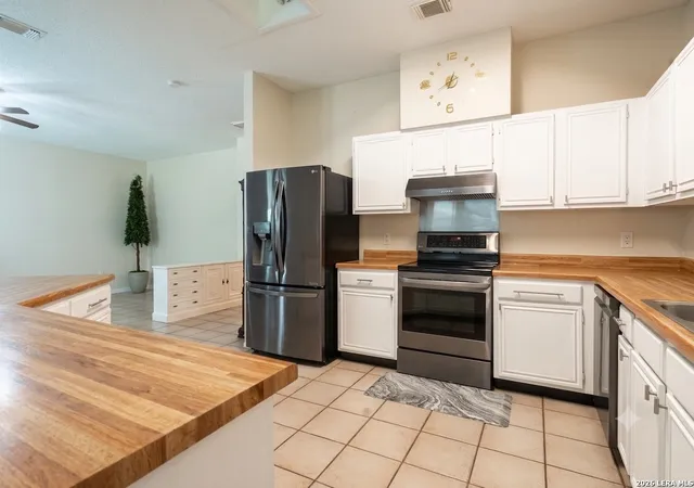 Photo 3 of Single family home for sale at 13343 Galicia, Universal City, TX 78148 | MLS# 2003946 | Listing updated on 2026-09-21