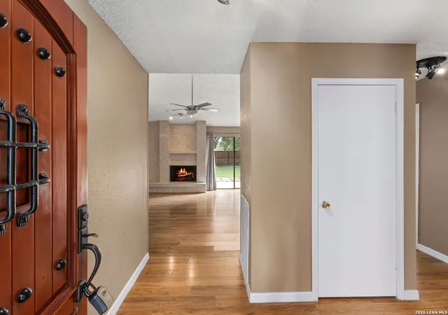Photo 4 of Single family home for sale at 14975 Oak Summit, San Antonio, TX 78232 | MLS# 2003958 | Listing updated on 2026-09-22