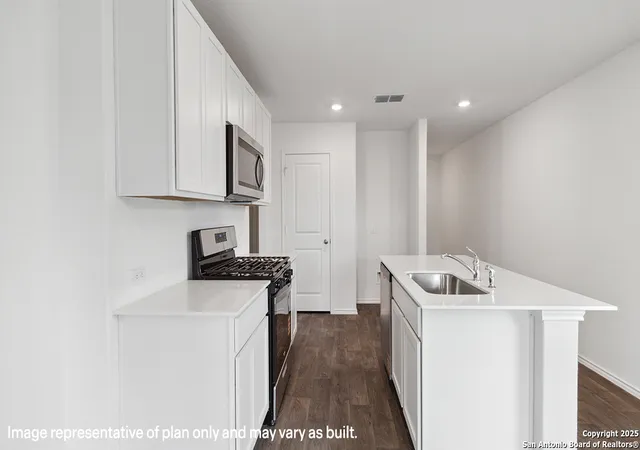 5th image of 4239 Common Sage, Von Ormy, TX 78073 | MLS# 2003996