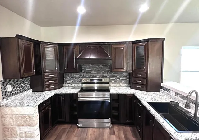 3rd image of 8207 1St, Somerset, TX 78069 | MLS# 2004049