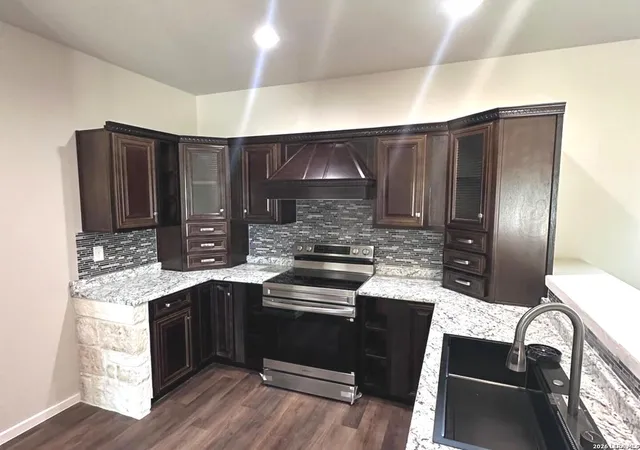 4th image of 8207 1St, Somerset, TX 78069 | MLS# 2004049