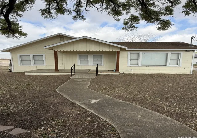 Photo 3 of Sale Pending at 719 Kelly St, Poteet, TX 78065 | MLS# 2004058 | Listing updated on 2026-08-05