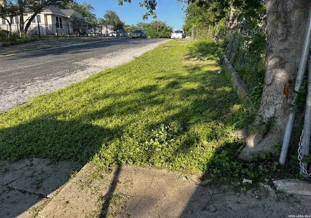 Photo 2 of Land for sale at 126 Monticello Ct, San Antonio, TX 78223 | MLS# 2004106 | Listing updated on 2026-09-08