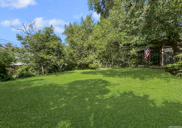 22nd image of 1028 Ivy Ln, Terrell Hills, TX 78209 | MLS# 2004109
