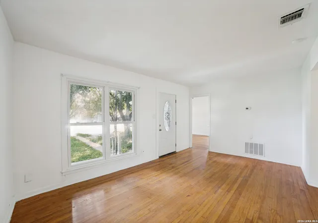 Photo 3 of Single family home for sale at 711 John Adams, San Antonio, TX 78228 | MLS# 2004124 | Listing updated on 2026-09-14